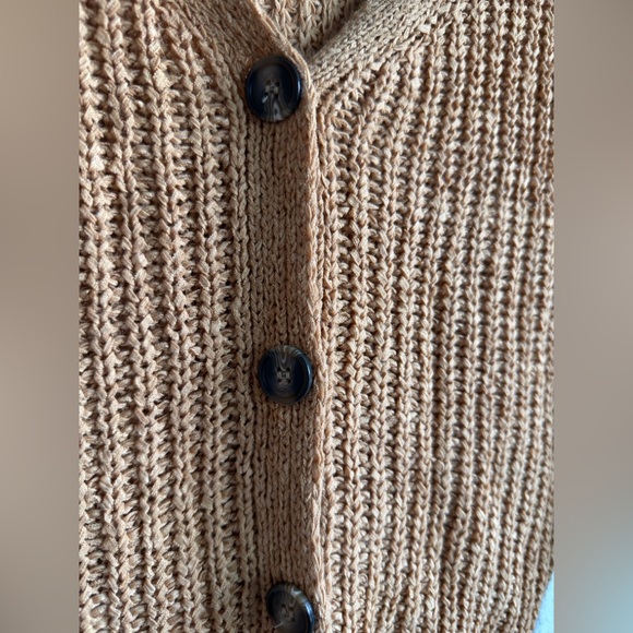Moon & Madison Camel Knit Cardigan Size Small - Picture 5 of 6